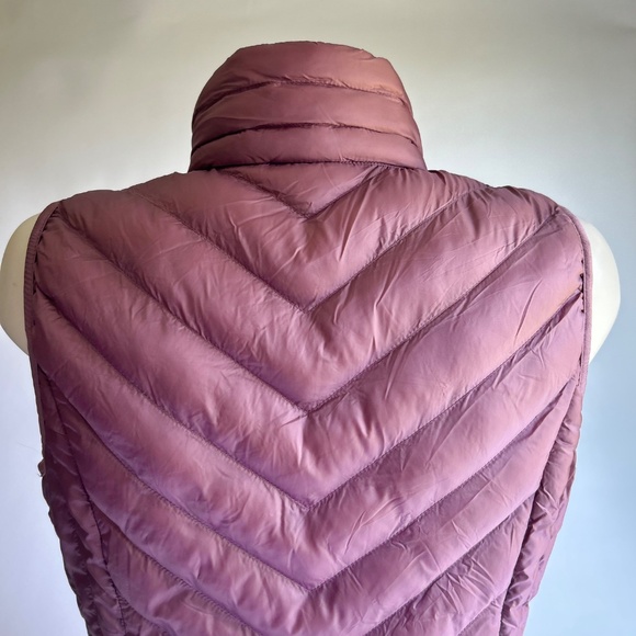 New 32 Degrees Heat Dust Pink Nylon Polyester Puffer Vest size S - Picture 8 of 13